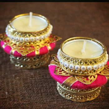 Decorative Diya Plus Candle  Holder With Metal Base