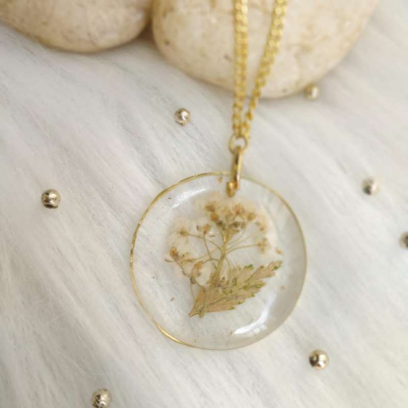Elegant Resin Pendant With Real Flowers - Perfect Gift for Her